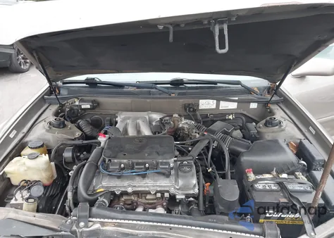 1998 Toyota Avalon Xls from USA, damaged, VIN 4T1BF18B5WU255548